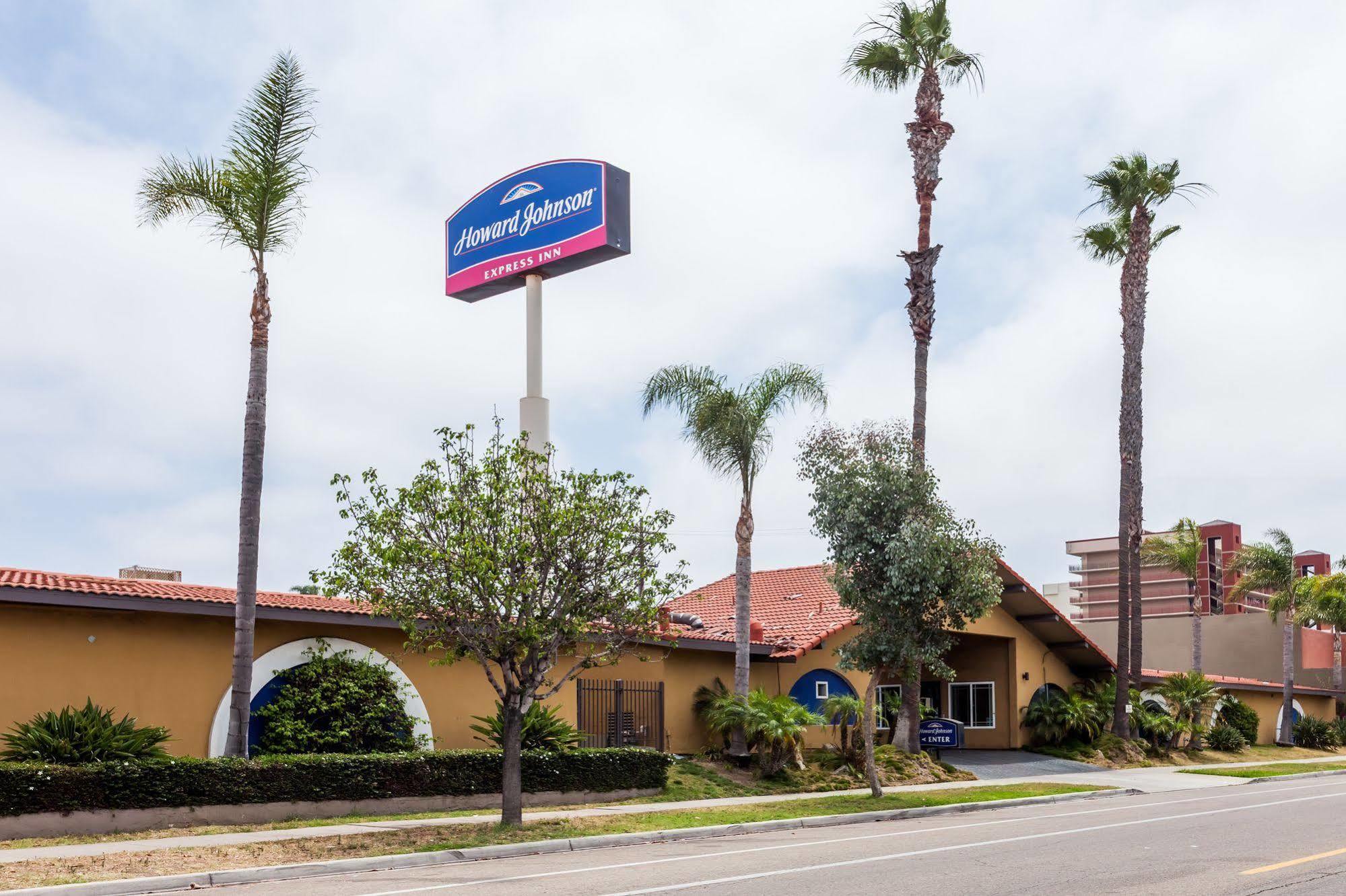 Howard Johnson By Wyndham National City/San Diego South Bagian luar foto