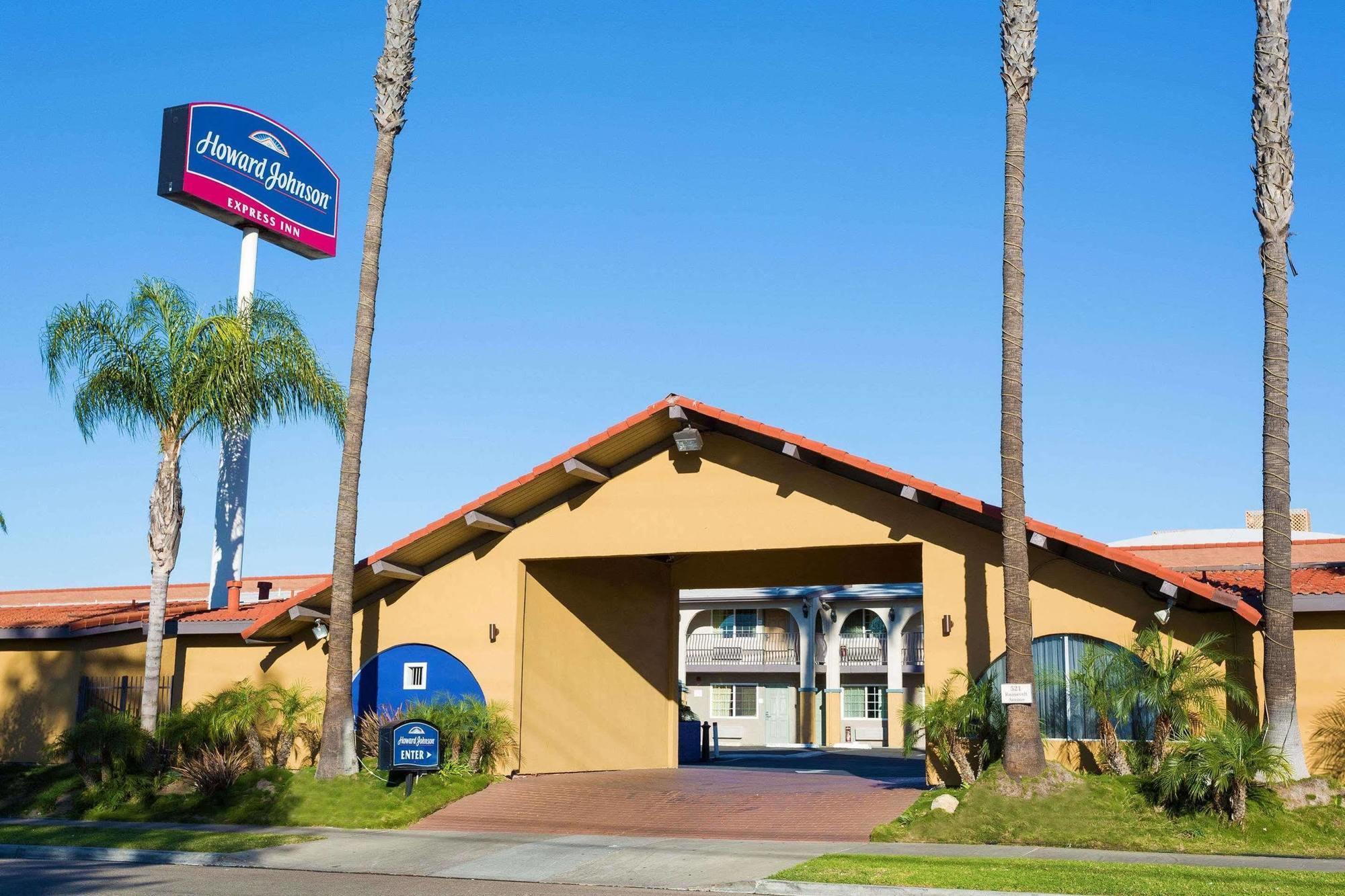 Howard Johnson By Wyndham National City/San Diego South Bagian luar foto